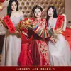 Bata de Vestir para la Novia de la Boda, Accesorios para Fotos, Parejas de Boda, Fondo con Palabras Felices, Juego de Recogida, Herramientas Creativas para Posar y Fotografiar