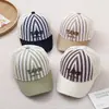 Gorra de béisbol de malla casual coreana y japonesa para niños, nuevo sombrero de sol de verano para niñas, gorra a rayas con letra TAKE para niños, transfronterizo