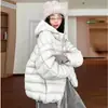 Chaqueta de algodón acanalado de entretiempo para mujer 2026, estilo corto con capucha para figuras petite, abrigo de algodón cálido, abrigo de invierno de cuello alto