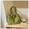 Bolsa de tecido com poá estilo coreano 2026 novo modelo simples casual tote bag de grande capacidade para ir ao trabalho e estudantes, bolsa de ombro moderna