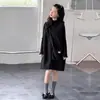Conjunto de otoño e invierno para niñas 2026 nuevo casual estilo coreano vestido chaleco de lunares y conjunto de dos piezas de capa base para niños mayores