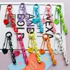Colgante de cadena acrílica color hebilla de resorte pieza de amor pintada colgante de llavero accesorios de joyería hechos a mano DIY