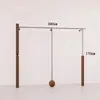 Tienda de Ropa Estante de Exhibición de Pared de Acero Inoxidable con Color de Grano de Madera Estante de Exhibición Perchero para Tienda de Ropa de Hombre y Mujer de Pie