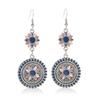 Pendientes largos vintage de margaritas con aceite de gota colorido de estilo étnico, pendientes de tótem de flores de metal tallado estilo palacio