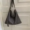 Bolsa Feminina Casual de Grande Capacidade 2026 Novo Modelo Versátil Bolsa Transversal para o Dia a Dia Estilo Descontraído Bolsa Tote Bolsa Saco