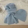 Bufanda gorro de punto de mezcla de lana estilo coreano perezoso para mujer, juego de color sólido versátil suave pegajoso engrosado cálido para el cuello