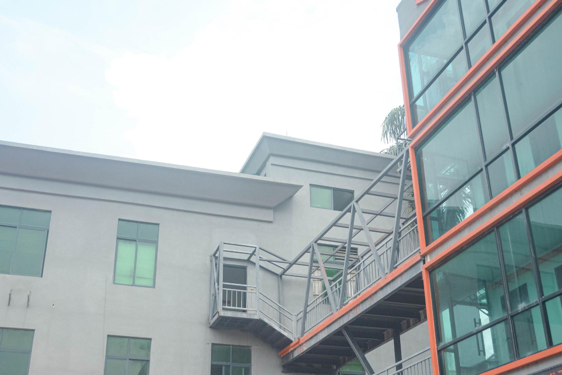 O1CN01JmakMu24Bj9LjI7Yk_!!1004