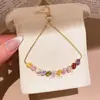 Pulseira pingente geométrico de flor de zircônia cúbica estilo europeu e americano, elegante e versátil, uma peça de joalheria delicada e luxuosa com um toque de alta qualidade, um acessório único e estiloso para mulheres