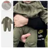 Mono de bebé, ropa de otoño, ropa infantil coreana, ropa Harbin, ropa de bebé de manga larga, ropa de otoño, ropa de escalada larga con solapa natong