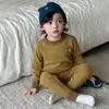 Conjunto de Roupa Íntima Térmica Sem Costura de Lã e Seda Infantil para Meninos e Meninas, Top e Calça Derong de Gola Redonda para Outono, Pijama para Casa