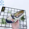 Zapatos de Tela Old Beijing 2026 para Mujer al por Mayor Nuevos Slip-On de Lona con Suela Antideslizante para Madres de Mediana Edad y Mayores en Stock