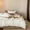 Nuevo Juego de Cuatro Piezas de Terciopelo de Leche, Cubre Edredón de Felpa de Terciopelo Coral Francés Retro, Juego de Cama de Invierno de Lana de Tres Piezas