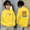 Camiseta de manga comprida para meninos, nova coleção infantil primavera 2026, camiseta básica 100% algodão, top estiloso de gola redonda para meninos, primavera e outono