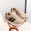 Zapatos ligeros de piel para niños pequeños, zapatillas transpirables para niñas, zapatillas deportivas para niños, nuevos modelos primavera y otoño 2026