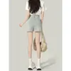 Shorts de mezclilla de pierna ancha de cintura alta de color claro para mujer, versátiles y modernos para el verano 2026, hot pants de línea A para mujeres petite