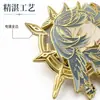 Insignia de metal esmaltado, personaje de anime, insignia del juego Genshin Impact, regalo de empresa, insignia conmemorativa coleccionable, diseño personalizado