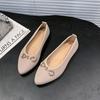 Zapatos de Suela Blanda Suaves Estilo Hada Dama Tendencia Celebridad de Internet Versátiles de Moda Puntiagudos para Mujer Nuevo Estilo Verano y Otoño 2025