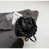 Bolsa de Mão Estilosa de Nicho Bolsa Saco para Mulheres 2026 Nova Vintage Versátil Bolsa Transversal Elegante Bolsa de Ombro para o Dia a Dia