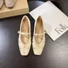 Zapatos Mary Jane cuadrados de satén francés con adornos de pedrería y tacón oculto, nueva colección otoño 2026 para mujer, planos de una sola tira y punta fina