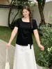 Camiseta Irregular de Alça Curta com Senso de Design Yinuo Tamanho Plus para Mulheres Verão 2026 Top Emagrecedor Cintura Marcada 234570