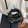 Nova Bolsa Transversal Estilo Coreano com Laço para Mulheres Primavera 2026, Bolsa de Ombro com Design Único, Bolsa de Ombro Fofa e Versátil