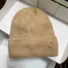 Novo Gorro de Lã Grossa com Camada Dupla para Outono e Inverno 2025 para Mulheres com Proteção para as Orelhas, Grande Circunferência da Cabeça, Estilo Slouchy, Tendência