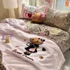 2026 Nuevo Estilo Cuadros Bordado de Toalla Colcha de Verano Cubre Cama Juego de Cuatro Piezas Colcha Refrescante de Verano Colcha de Aire Acondicionado