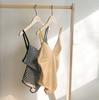 Venta al por mayor de fábrica 2023 nuevo traje de baño de una pieza simple a cuadros talla adelgazante de pecho que cubre la barriga para vacaciones en aguas termales para mujer