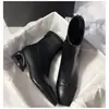 Botines de estilo coreano con punta cuadrada, tacón grueso y diseño estilizado, perfectos para principios del otoño de 2026, una opción chic y elegante para mujer, y con forro de felpa para mayor calidez en otoño e invierno