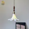 [Transfronterizo] Lámpara de Falda Abombada con Falda de Cristal, Barra de Protección Ocular para Mesita de Noche con Forma de Ola, Lámpara Colgante de Barra, Lámpara de Dormitorio, Lámpara de Comedor Estilo Francés Vintage para Niñas