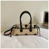 Bolsa de bolinhas de nicho requintada e moderna para mulheres, nova moda 2026 bolsa de ombro única tipo travesseiro de axila, bolsa de mão Boston