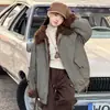 Casaco de Inverno para Meninas 2026 Novo Casual Estilo Coreano para Crianças Médias e Grandes Parka Acolchoada Grossa com Gola