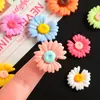 Accesorios de Resina de Margarita y Girasol de Colores Hechos a Mano DIY Pegamento Cremoso Funda de Teléfono Hebilla de Zapato Materiales para Accesorios de Cabello