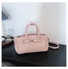 Bolsa Feminina Moda Estilo Coreano Atacado 2026 Novo Modelo Bolsa Simples Platina Versátil Ombro Transversal Bolsa para o Dia a Dia