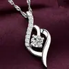 Venta caliente transfronteriza colgante con forma de corazón microincrustado collar del Día de San Valentín accesorios de moda cadena para clavícula de circón fabricantes enviar En representación