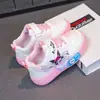 Tenis Casuales para Niños 2025 Otoño/Invierno Nuevo Estilo Tenis para Niños Pequeños y Medianos Zapatos de Skate Modernos con Dibujos Animados Zapatos de Skate Antideslizantes para Niños