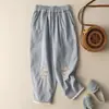 Calça Casual Bordada de Algodão Feminina Artística Retrô Solta Emagrecedora Renda Calça Feminina Verão Fina 2023 Nova