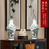 Seguradoras Dão Presentes aos Clientes Cerâmica Jingdezhen Estilo Chinês Novo Padrão de Flores e Pássaros Pequeno Vaso para Arranjo de Flores na Sala de Estar