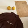 Camiseta de manga larga ajustada para bebé, color liso con estampado de letras y cuello medio alto, camiseta versátil elástica, camiseta básica para bebé