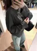 Camiseta de manga larga de diseño moderno para mujer, ropa de otoño, estilo básico de color liso, capa interior holgada, top base para damas