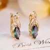 Pendientes de Zirconia de Moda Lujo Ligero para Mujer, Pendientes Colgantes Simples y Versátiles Chapados en Oro, Joyería de Diseño Personalizado de Tendencia Europea y Americana