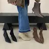 Botines elásticos de punta fina con tacón de aguja, estilo coreano, para mujer, nueva colección de invierno 2026, de ajuste ceñido, color té con leche, botines tipo calcetín con cremallera trasera