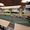 Mesa e Cadeiras para Restaurante de Cantina de Funcionários Conjunto Cadeiras de Madeira Maciça para Cantina Escolar Mesa de Jantar Retangular para Restaurante de Empresa de Funcionários
