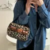 Bolsa de Maquillaje Portátil de Aspecto Elegante para Viaje, Bolsa de Almacenamiento de Maquillaje Vertical de Gran Capacidad, Bolsa de Mano, Estuche Portátil de Almacenamiento para Maquillaje
