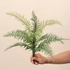 Helecho persa, helecho de hoja persa, plantas verdes artificiales para jardines, estanques, rocallas y proyectos de paisajismo en miniatura