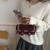 Nuevos Bolsos de Moda Otoño/Invierno 2026 para Mujer Bolso Cruzado Retro de Correa Ancha Versátil Bolso Boston de Mano Ins