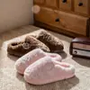 Pantuflas de algodón esponjosas para hombre y mujer, nuevo estilo 2026, para uso en interiores en casa, antideslizantes de EVA, forradas de felpa para abrigar, adecuadas para usar en exteriores, pantuflas de algodón con suela gruesa