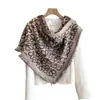 Estilo Nuevo Otoño e Invierno Bufanda para Presbicia Jacquard de Tres Niveles Doble Cara Cálida Moda Elegante Chal para Mujeres Estilo de Marca Grande