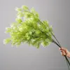 Nueva decoración de boda, plantas y flores artificiales verdes, arreglos florales de techo, arte floral, pino artificial, hierba de espárrago, flores de seda, hojas verdes y arreglos de flores artificiales