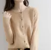 26 otoño nuevo cárdigan de lana de cuello redondo para mujer, chaqueta corta, cárdigan de punto liso, prenda exterior versátil